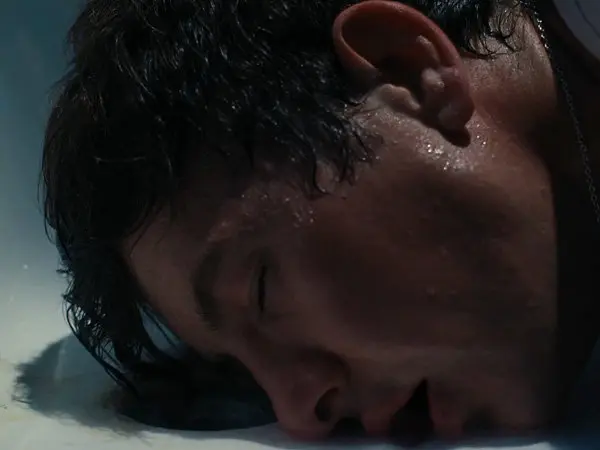 Barry Keoghan in the movie Saltburn.